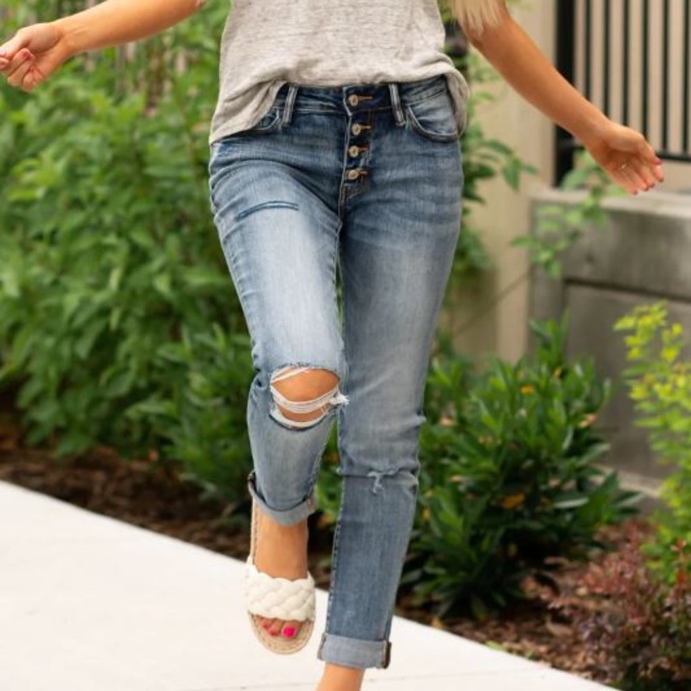 KANCAN - Cherie Button Fly Mom Jeans KC5118D - SIZE 7/27